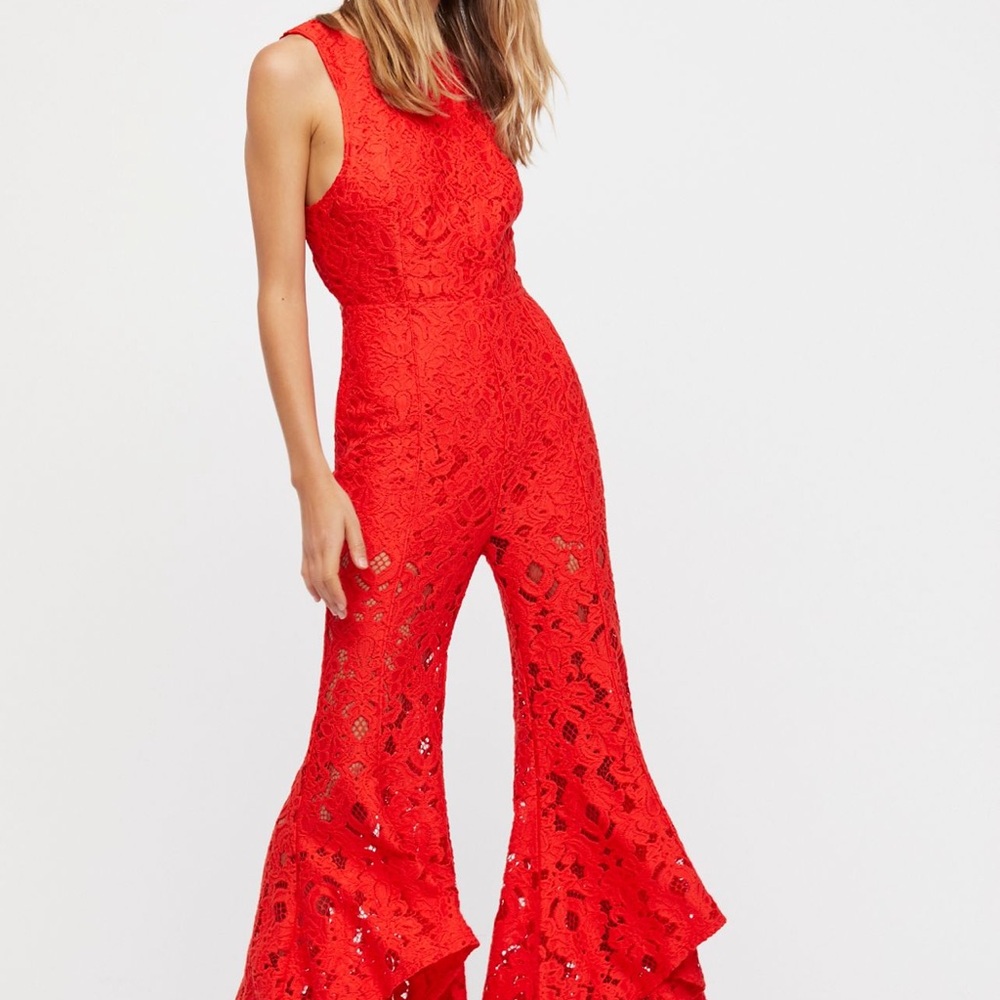 Chic Open Back Lace Jumpsuit